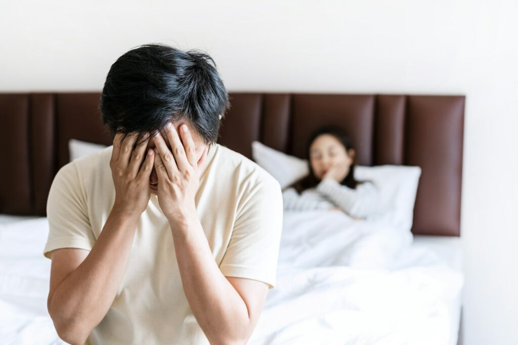 Husband feels stressed and pressured from the problem of erectile dysfunction